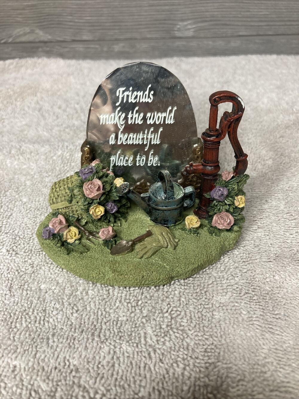 Yesterday's Treasures by Paula / Friends make the world a beautiful place